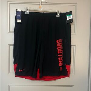 NWT Nike On Field Georgia Bulldogs athletic basketball shorts XL black and red